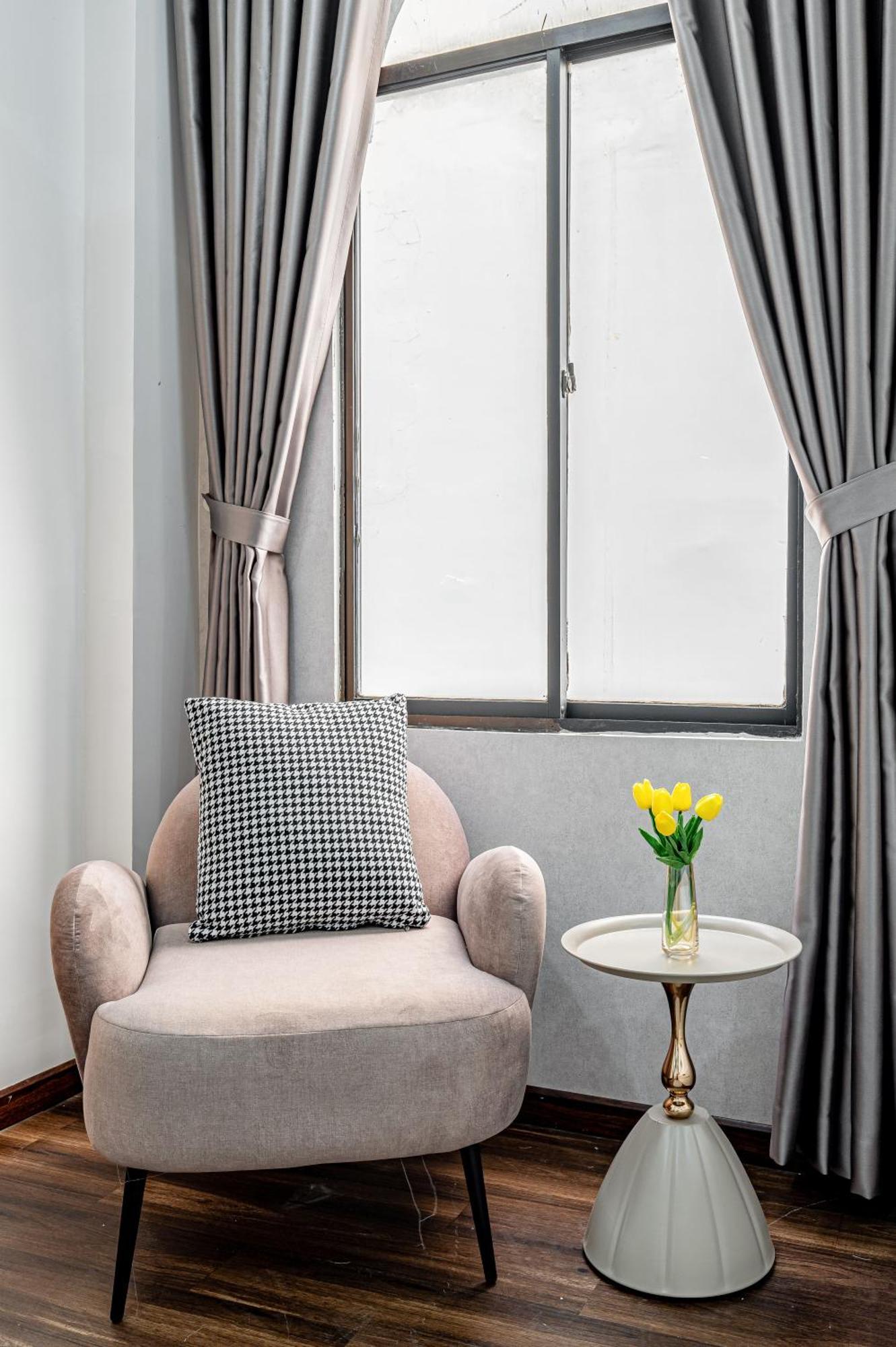 Lotus Lalala Khách sạn